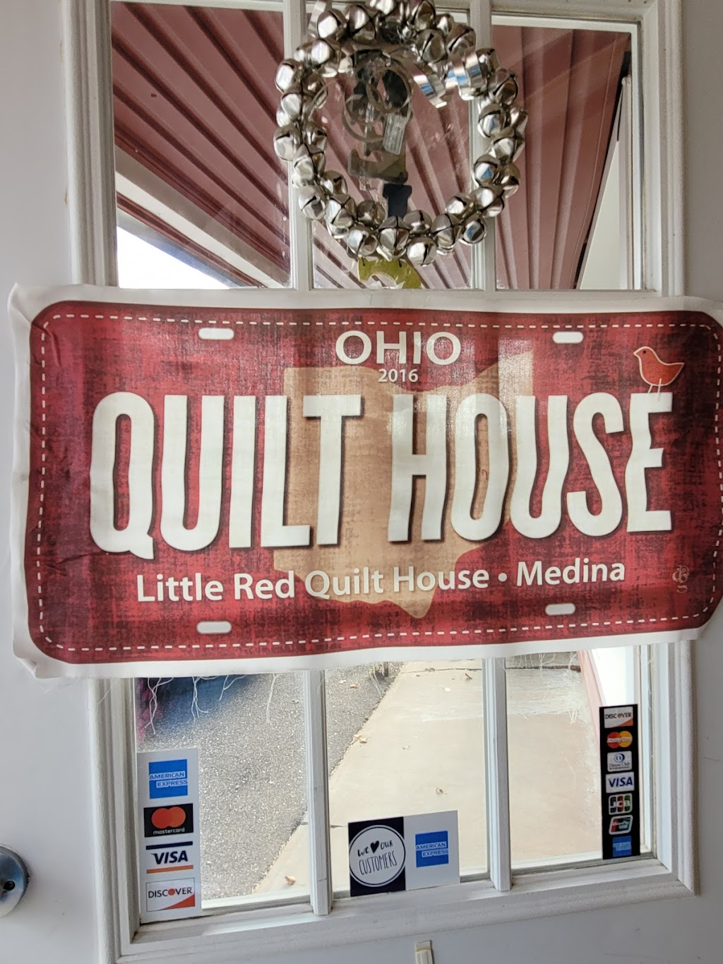 Little Red Quilt House | 3616 Ridge Rd, Medina, OH 44256, USA | Phone: (234) 248-4492