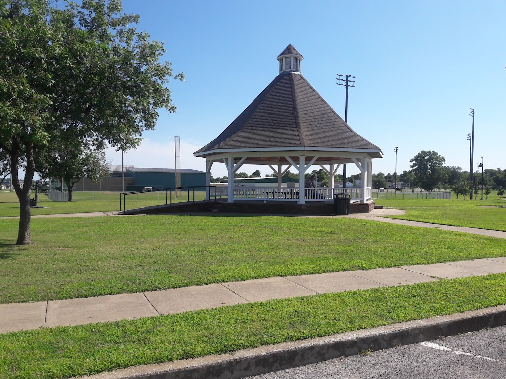 Friendship Park | 8400 N Owasso Expy, Owasso, OK 74055, USA | Phone: (918) 371-7975