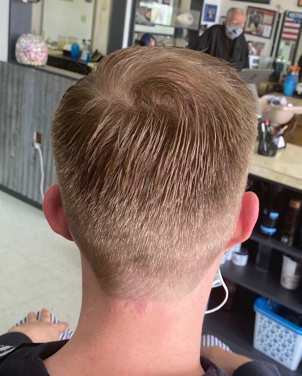 Tom & Jakes Barbershop | 1977 S Wadsworth Blvd, Lakewood, CO 80227 | Phone: (303) 986-3732