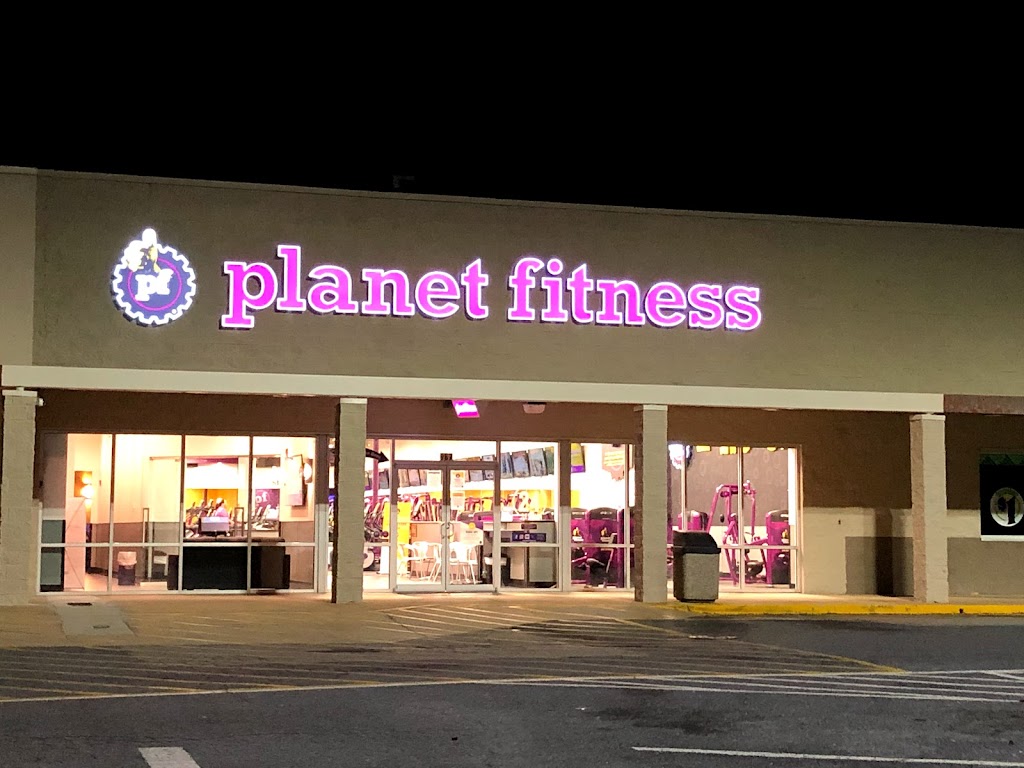 Planet Fitness | 987 Market Pl, Alexander City, AL 35010 | Phone: (256) 392-4866