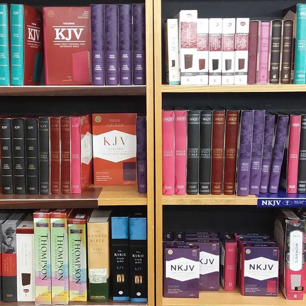 Librería Cristiana y Christian Bookstore | 21855 Palm Ln, Perris, CA 92570, USA | Phone: (951) 452-8637