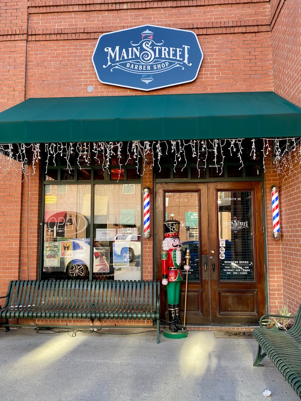 Main Street Barber Shop | 120 S Main St #30, Grapevine, TX 76051, USA | Phone: (817) 251-0243