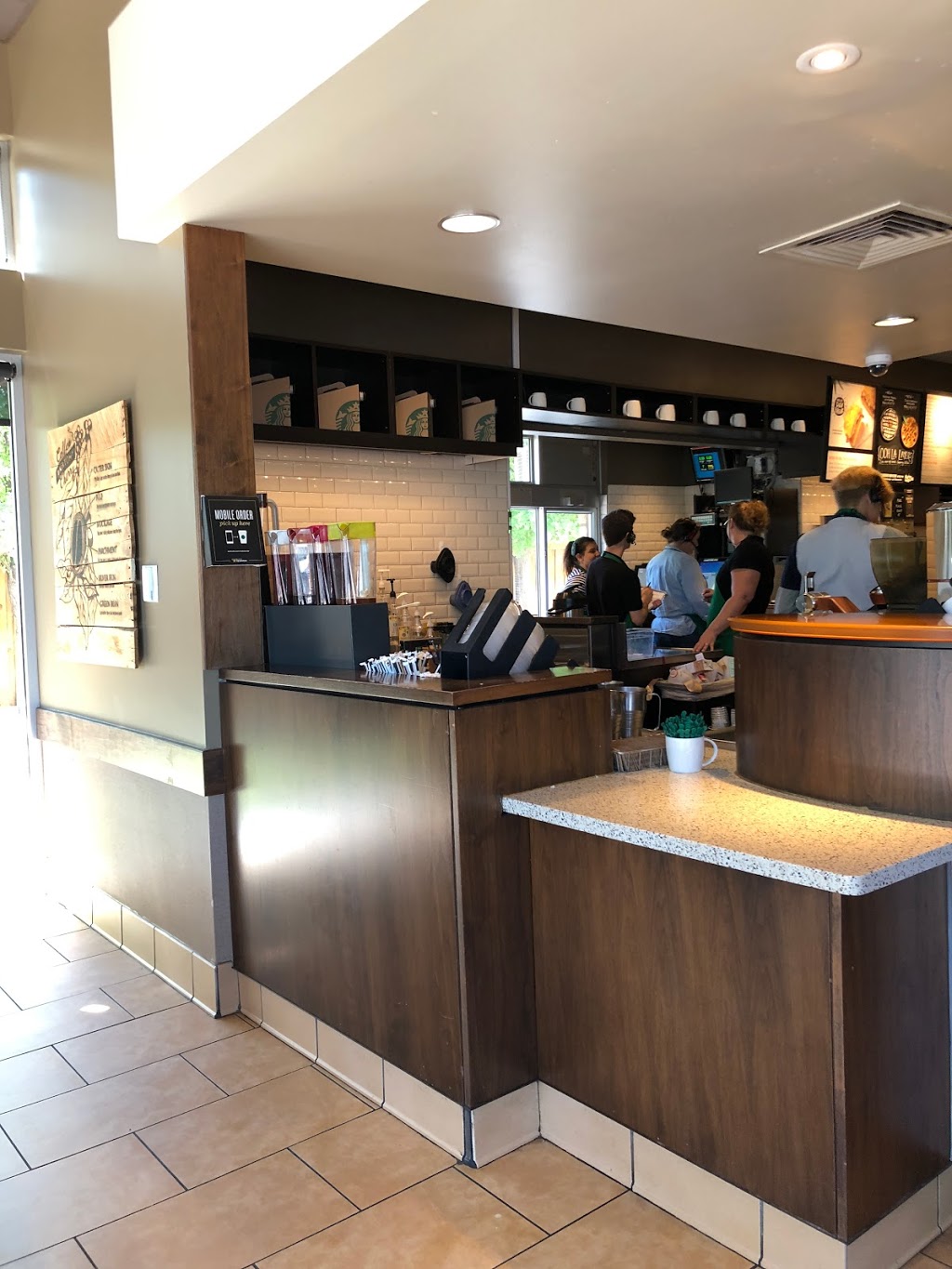 Starbucks | 1820 Crystal Falls Pkwy #330, Leander, TX 78641 | Phone: (512) 568-8692