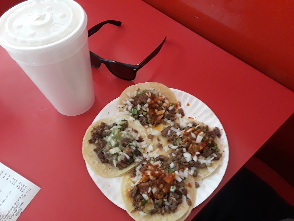 La Villa Taqueria | 4001 Niles St #4600, Bakersfield, CA 93306, USA | Phone: (661) 363-6024