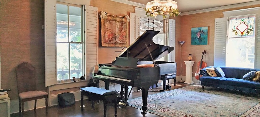 Goehner Moreno Piano Studio | 901 Riverview Dr, Atchison, KS 66002, USA | Phone: (650) 704-6917