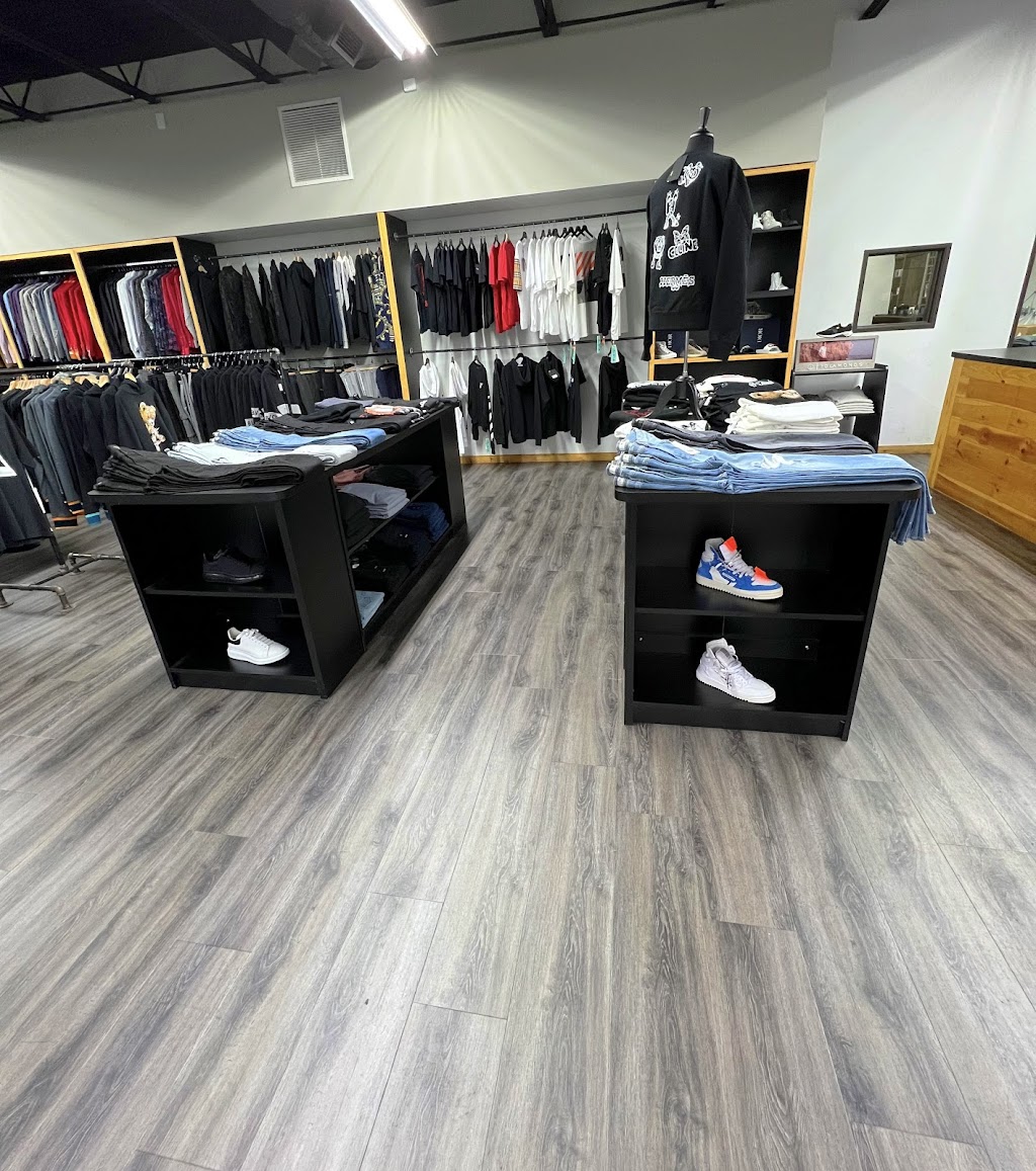 Kravat Menswear | 27627 Ford Rd, Garden City, MI 48135, USA | Phone: (734) 744-7933