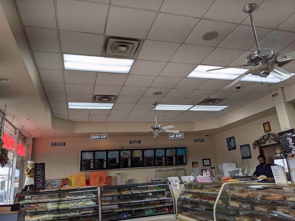 Royal Sweets | 524 W Belt Line Rd, Richardson, TX 75080, USA | Phone: (972) 669-4973