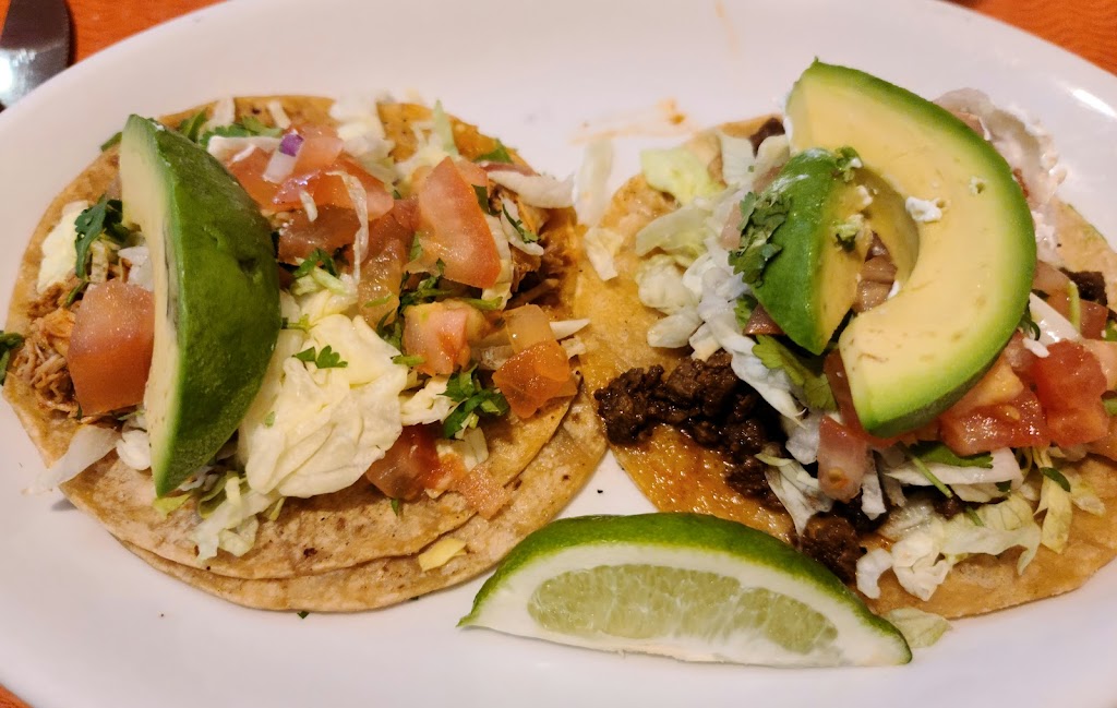 Dos Amigos Mexican Restaurant | 101 W Rockland Rd, Libertyville, IL 60048, USA | Phone: (224) 206-7282