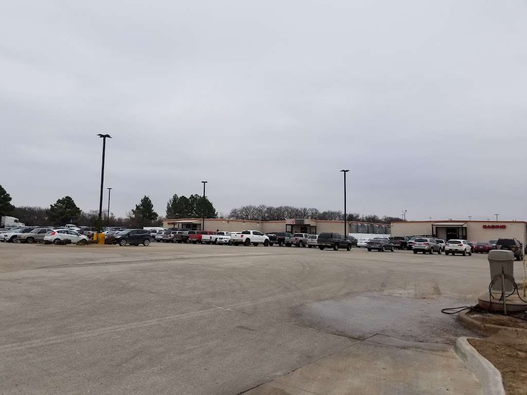 Chickasaw Travel Stop | 22983 Brown Springs Rd, Thackerville, OK 73459, USA | Phone: (580) 276-4706