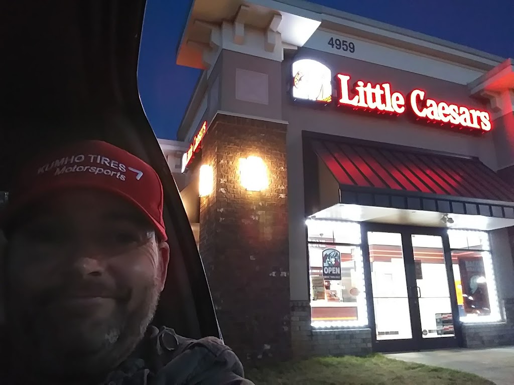 Little Caesars Pizza | 4959 Bill Gardner Pkwy Suite 113, Locust Grove, GA 30248, USA | Phone: (678) 759-8624