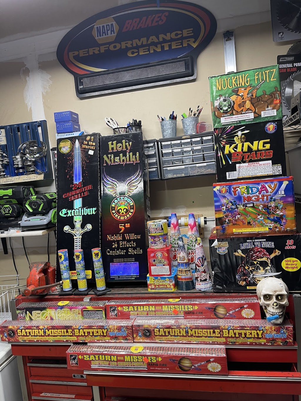 Big Daddy Ks Fireworks | 8337 Indianapolis Blvd, Highland, IN 46322, USA | Phone: (219) 923-8370