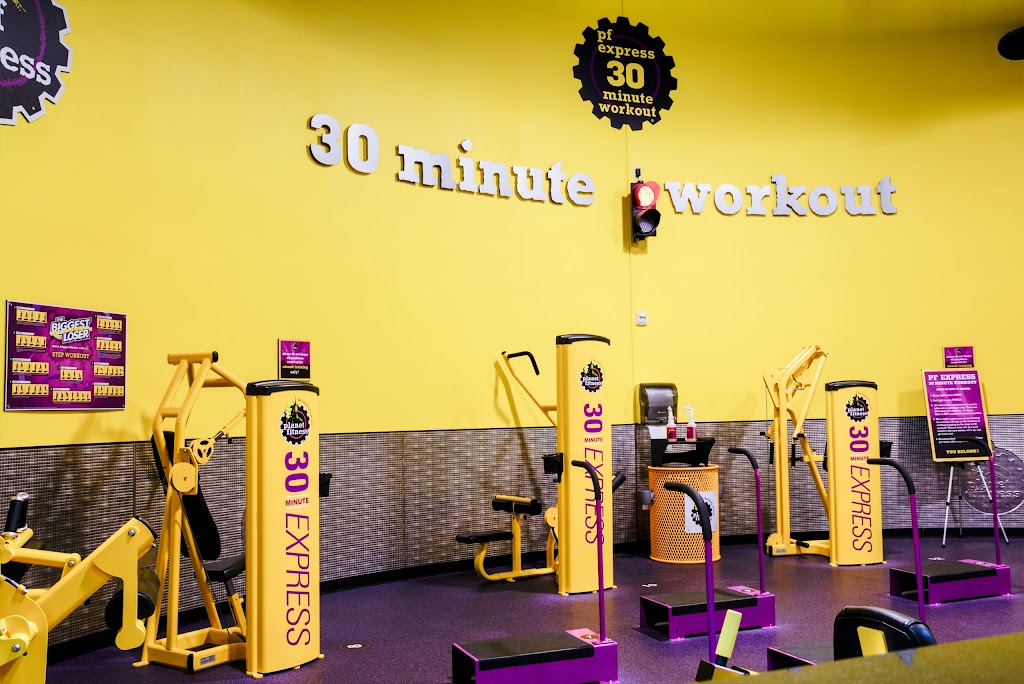 Planet Fitness | 11227 Potranco Rd, San Antonio, TX 78253, USA | Phone: (210) 679-9999