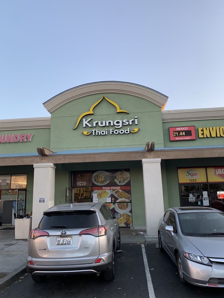 Krungsri Thai Food | 1220 W Francisquito Ave, West Covina, CA 91790, USA | Phone: (626) 917-5500
