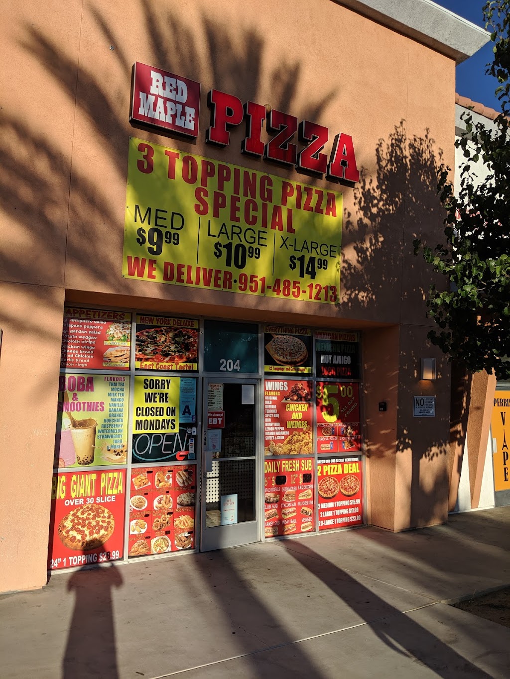 Red Maple Pizza | #204, 1140, 25045 Red Maple Ln, Moreno Valley, CA 92551, USA | Phone: (951) 485-1213