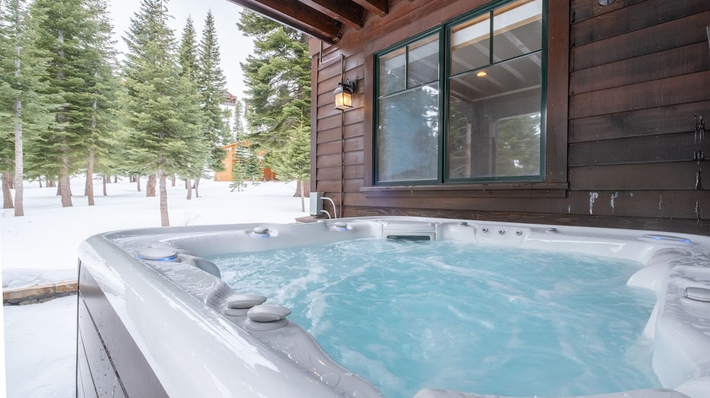 Tahoe Signature Properties | 12315 Deerfield Dr #7, Truckee, CA 96161, USA | Phone: (530) 562-4242