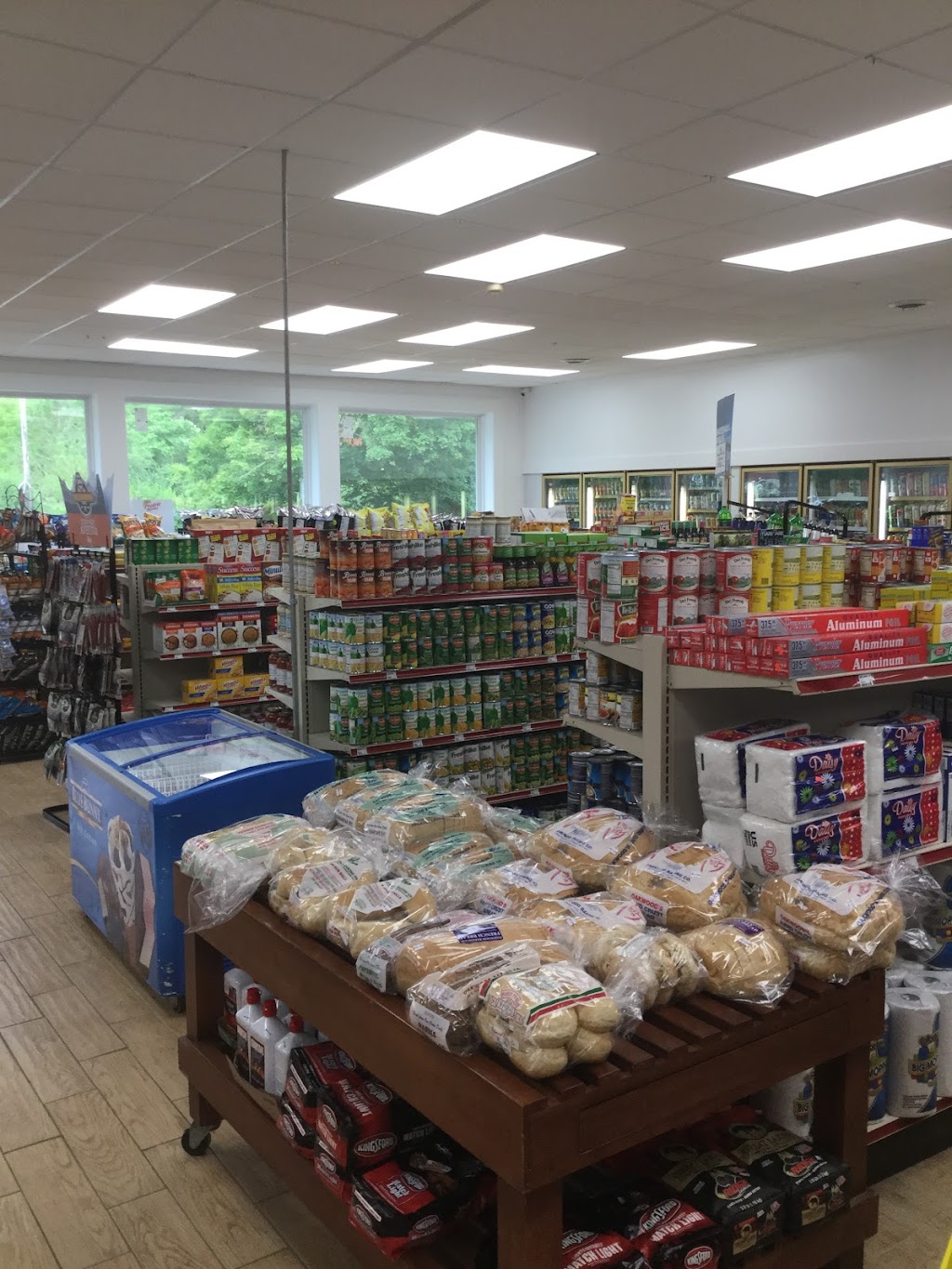 Country Pantry | 36888 Huron River Dr, New Boston, MI 48164 | Phone: (734) 753-3173