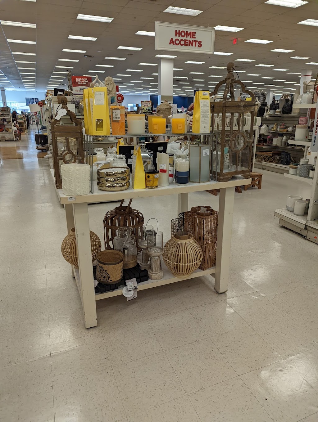 Marshalls & HomeGoods | 979 US-1 South, North Brunswick Township, NJ 08902, USA | Phone: (732) 745-2901