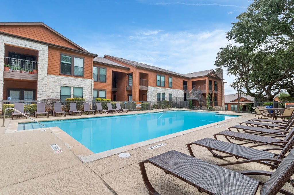 Saratoga Ridge Apartments | 6307 Bluff Springs Rd, Austin, TX 78744, USA | Phone: (737) 215-4950