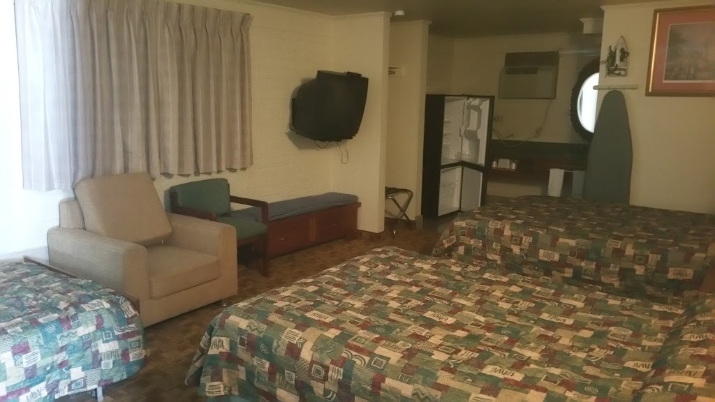 Oasis Motel | 70 Westbank Expy, Gretna, LA 70053, USA | Phone: (504) 366-3456