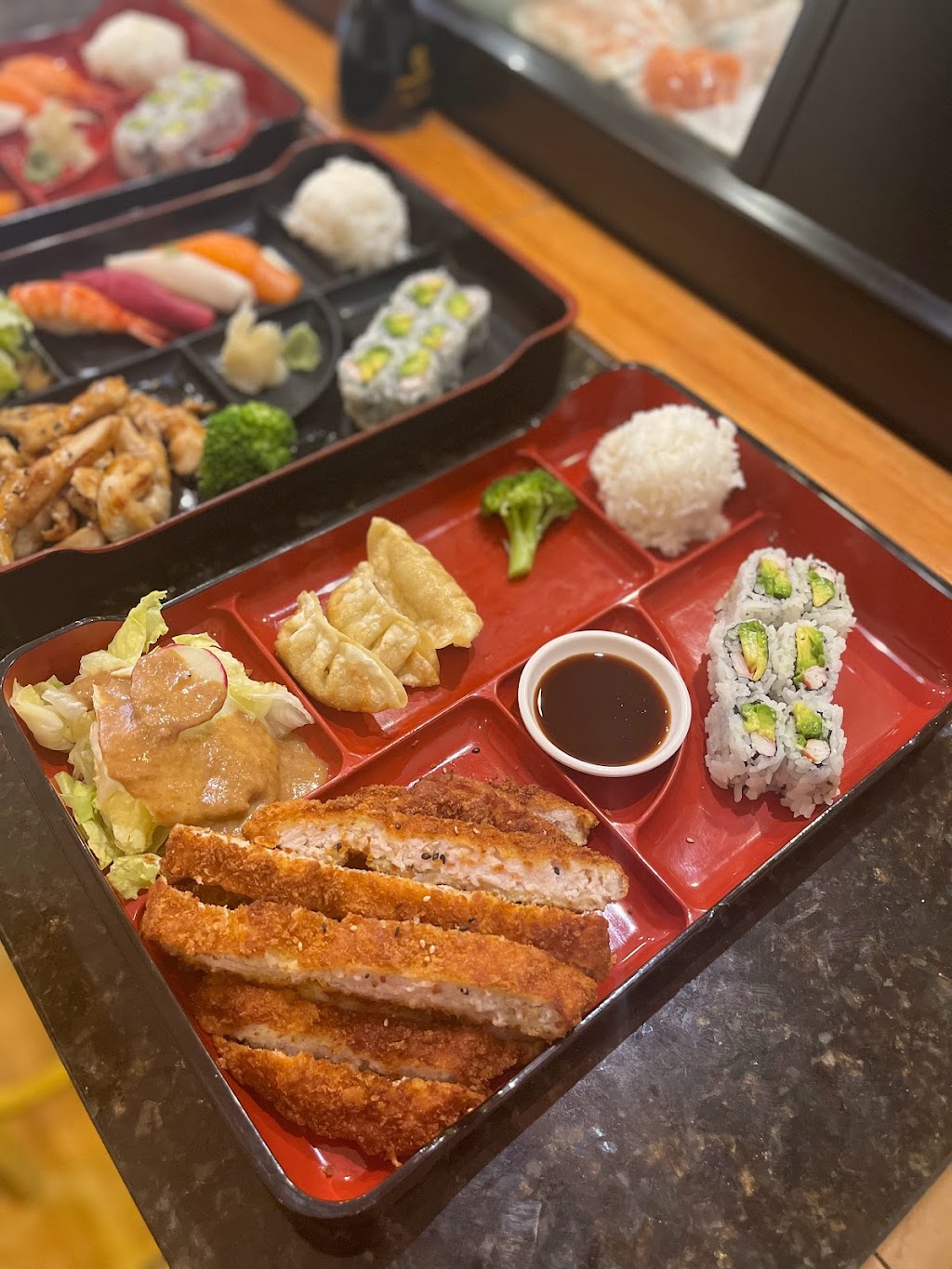 Matsui Japanese Sushi & Ramen | 6408 Landsdowne Centre Dr, Alexandria, VA 22315, USA | Phone: (703) 550-6100