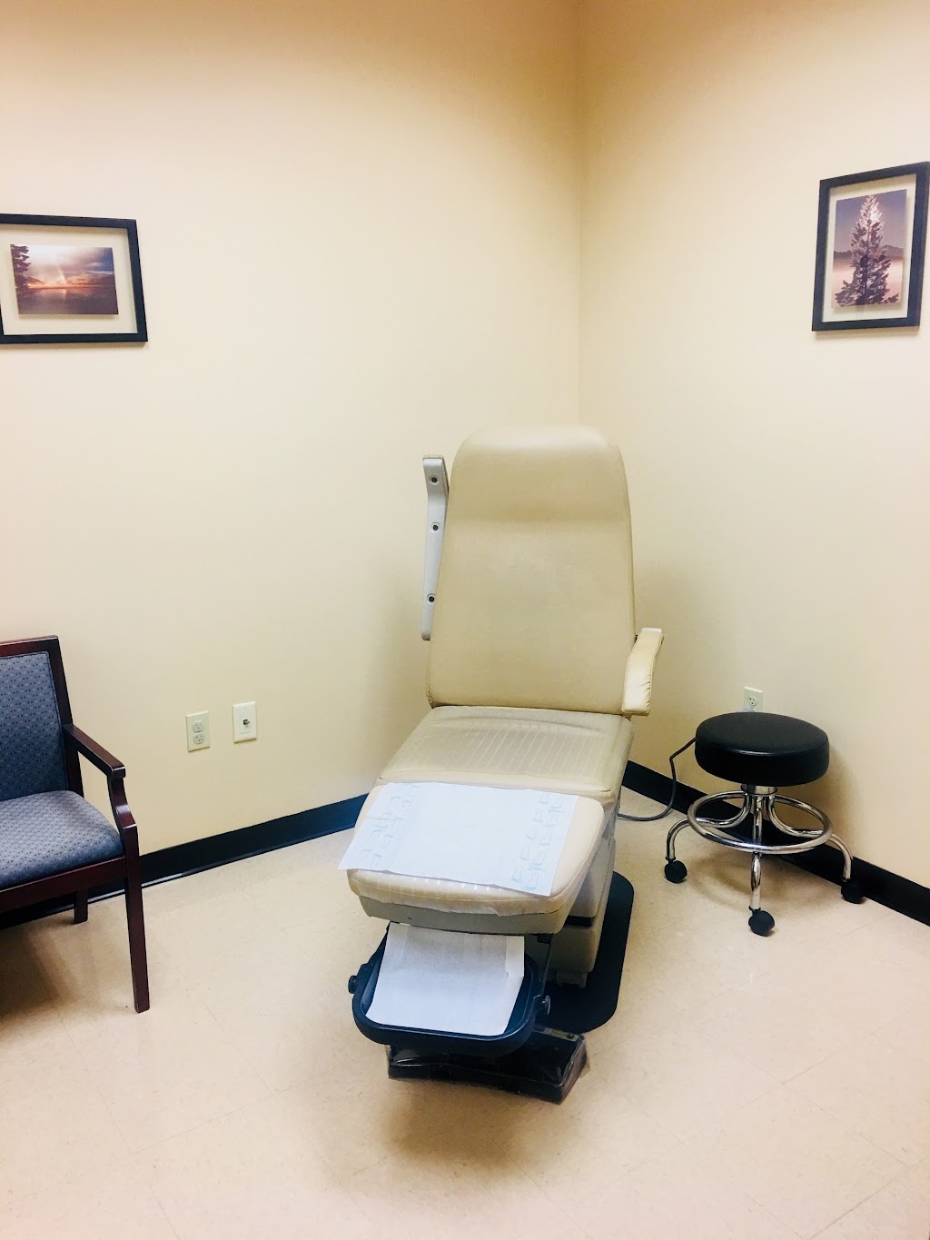 Village Podiatry Centers | Northwest, 4450 Calibre Xing # 1130, Acworth, GA 30101 | Phone: (678) 403-7000