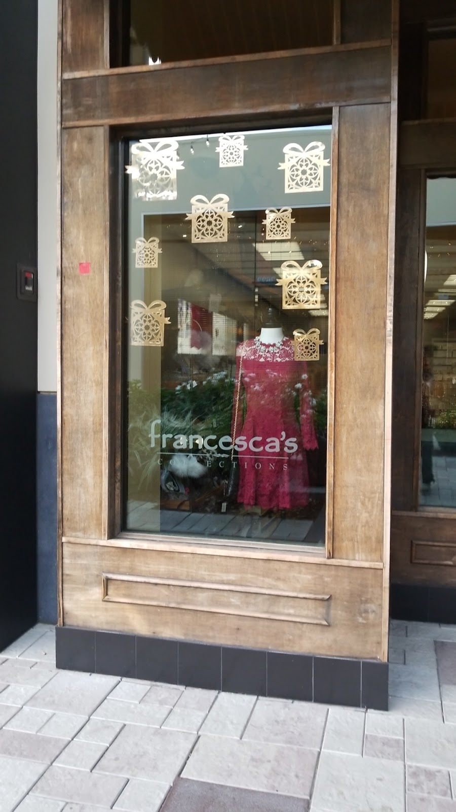 francescas | 24201 Valencia Blvd #3537, Santa Clarita, CA 91355, USA | Phone: (661) 362-4872