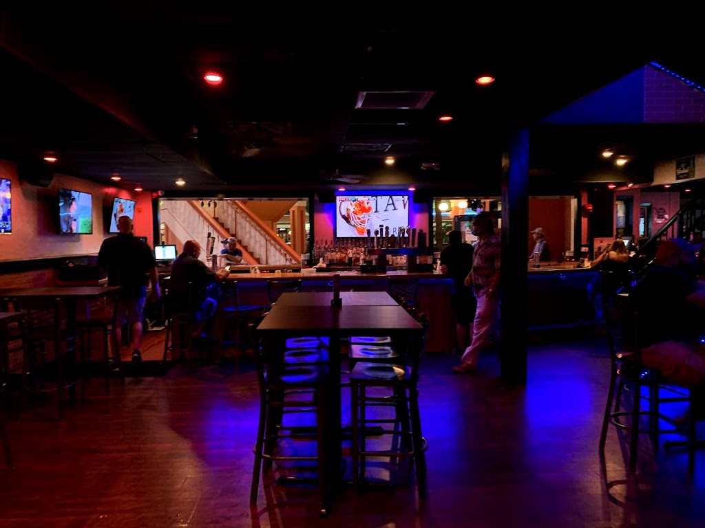 The Brown Boxer | 483 Mandalay Ave, Clearwater Beach, FL 33767, USA | Phone: (727) 441-6000