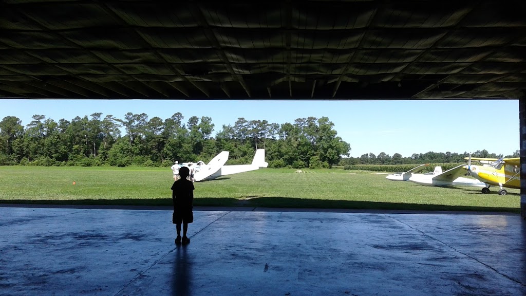 Tidewater Soaring Society Inc | 14212 Iron Mine Springs Rd, Windsor, VA 23487, USA | Phone: (757) 357-3948