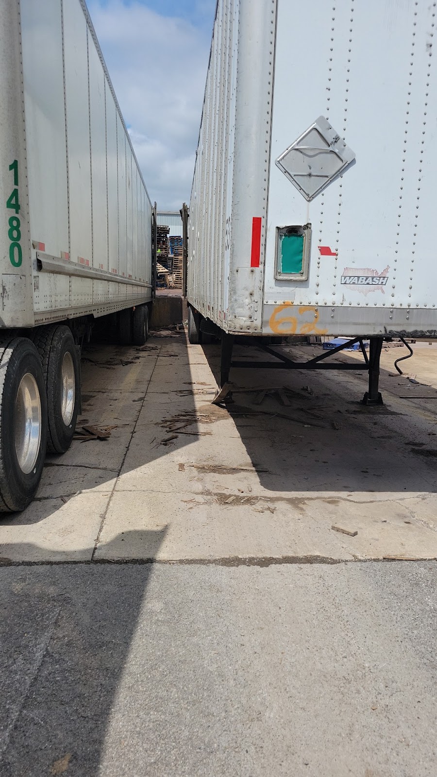 Iron City Wood Products Inc. | 900 Albert St, Youngstown, OH 44505, USA | Phone: (330) 755-2772