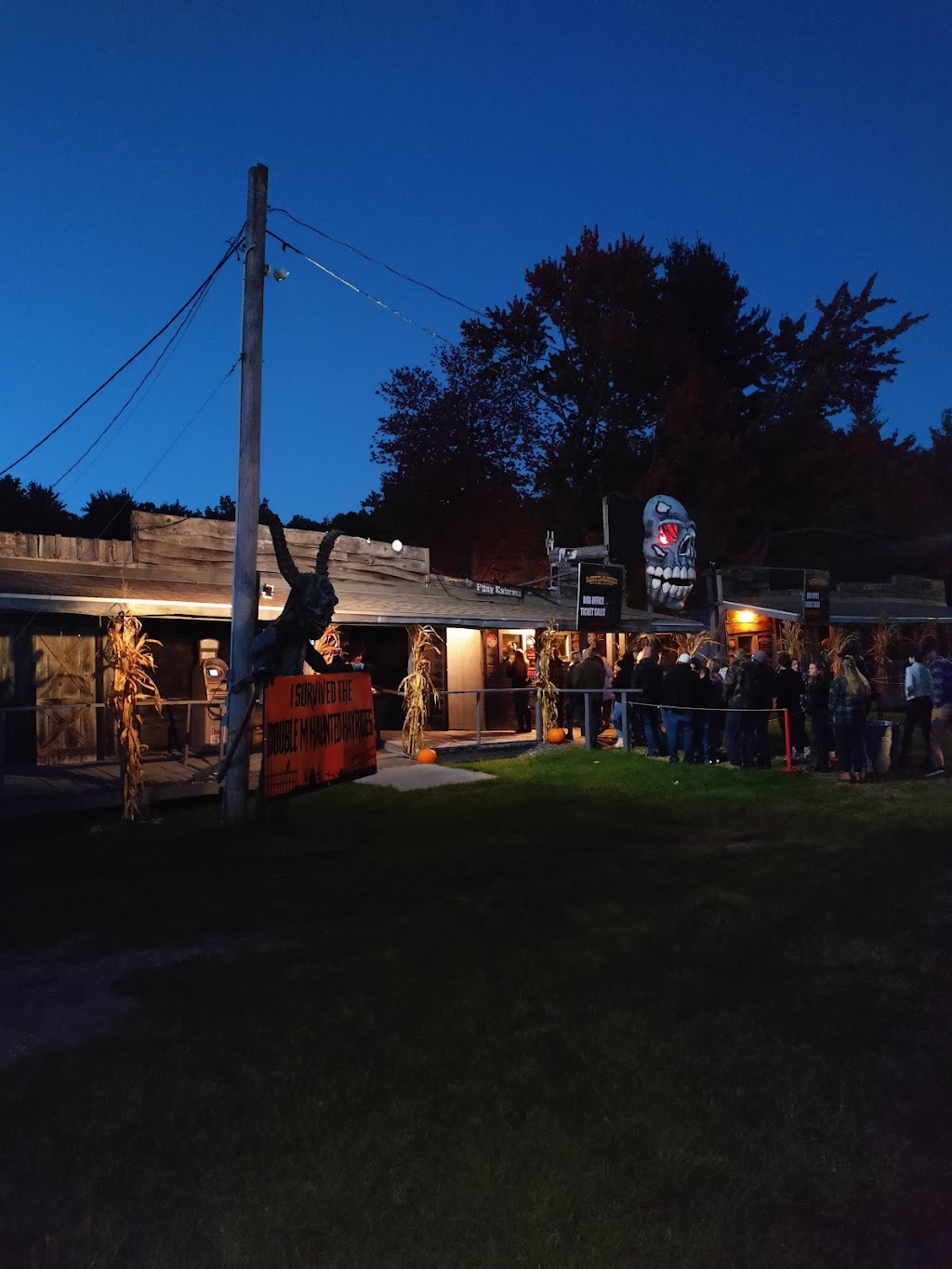 Double M Haunted Hayrides | 678 NY-67, Ballston Spa, NY 12020 | Phone: (518) 884-9122