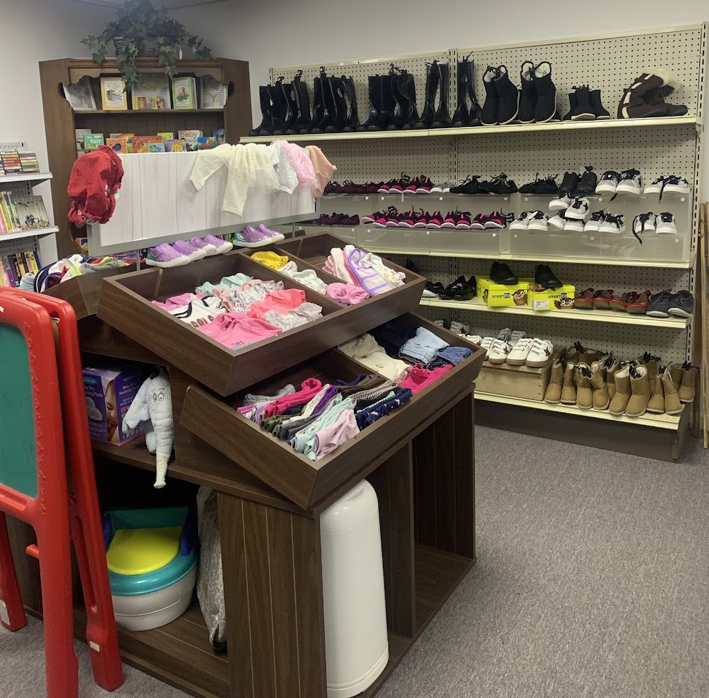 Lighthouse Thriftique | 852 Mt Orab Pike Suite A, Georgetown, OH 45121, USA | Phone: (937) 690-6318