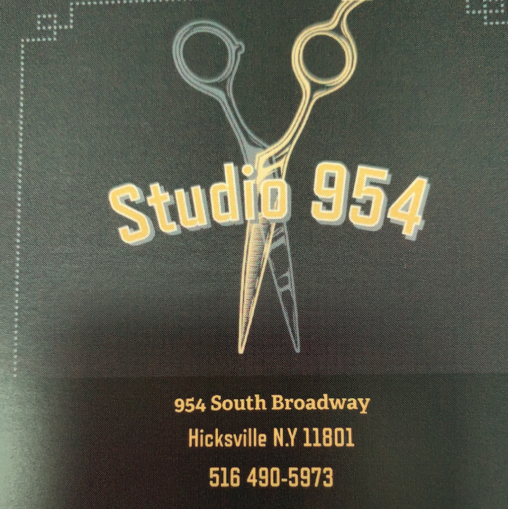 Studio954 | 954 S Broadway, Hicksville, NY 11801, USA | Phone: (516) 490-5973