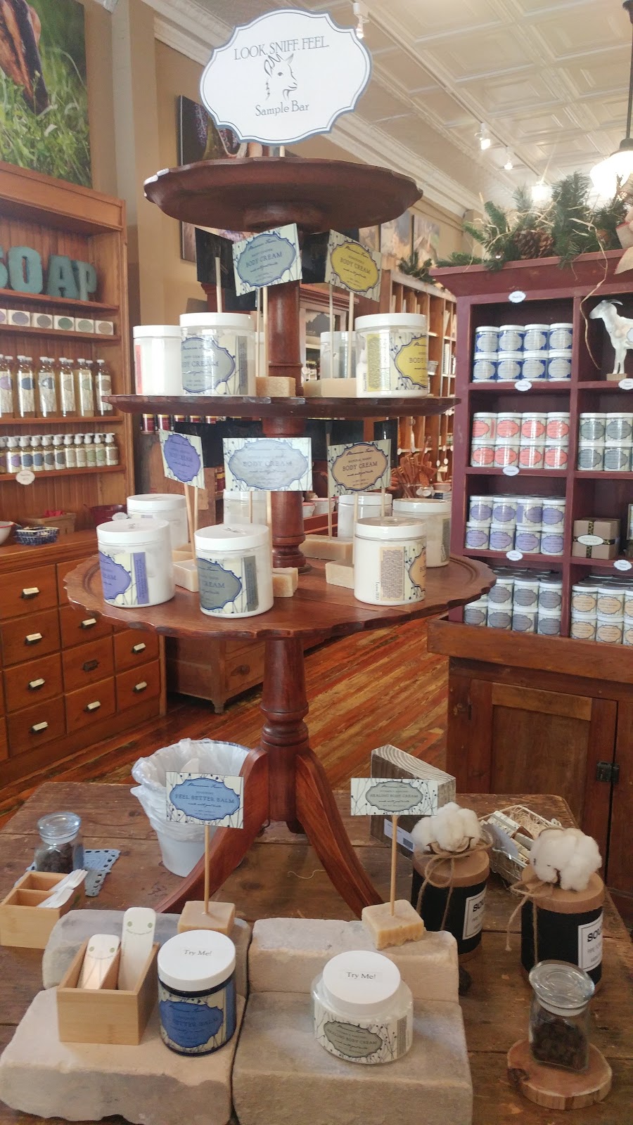 Kentucky Soaps & Such | 203 W Main St, Stanford, KY 40484, USA | Phone: (606) 365-0808