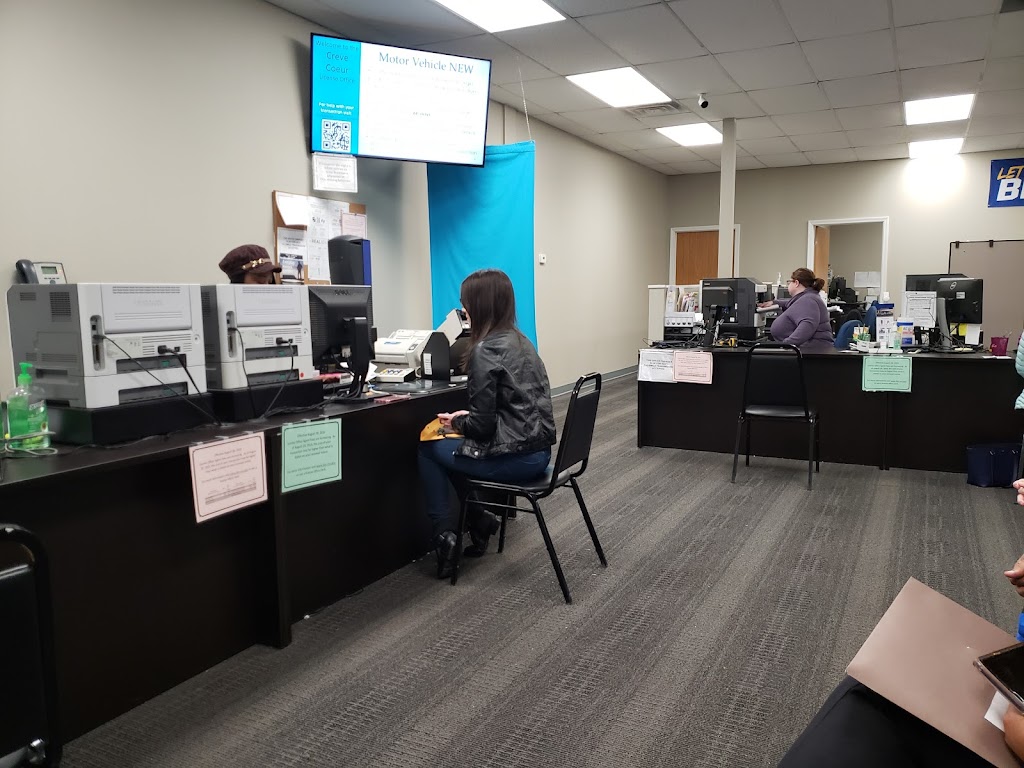Creve Coeur License Office | 12933 Olive Blvd, St. Louis, MO 63141 | Phone: (314) 878-2110