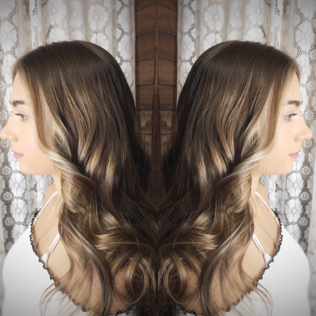 Jewell Hair Co. Salon & Blowout Bar | 18540 CA-88 unit c, Lockeford, CA 95237, USA | Phone: (209) 897-0694