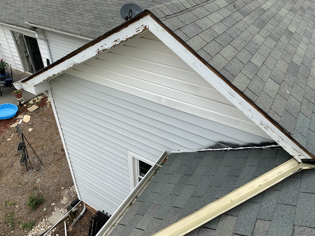 BlueJays Roofing | 3288 Coventry Forest Ln, King, NC 27021, USA | Phone: (336) 971-3665