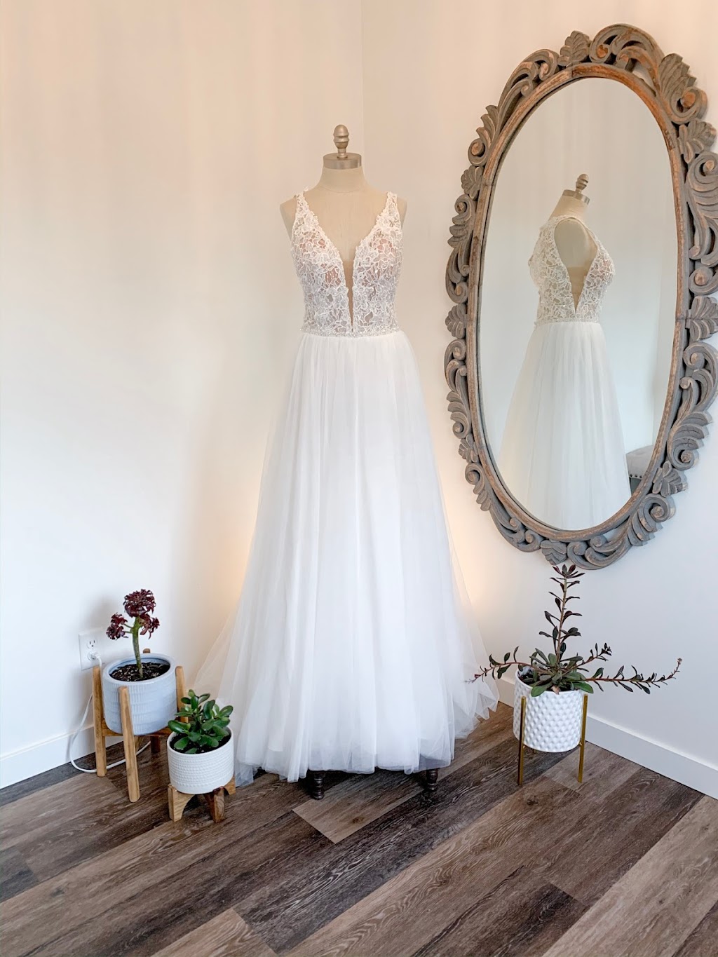 Kates Bridal Cottage | 934 E 5th St, Meridian, ID 83642, USA | Phone: (208) 960-8699