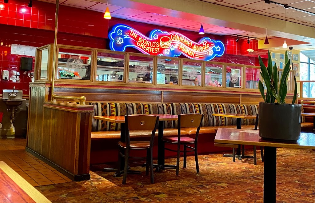 Red Robin Gourmet Burgers and Brews | 1375 W Elliot Rd, Tempe, AZ 85284, USA | Phone: (480) 940-9900 Red Robin Gourmet Burgers and Brews | 1375 W Elliot Rd, Tempe, AZ 85284, USA | Phone: (480) 940-9900