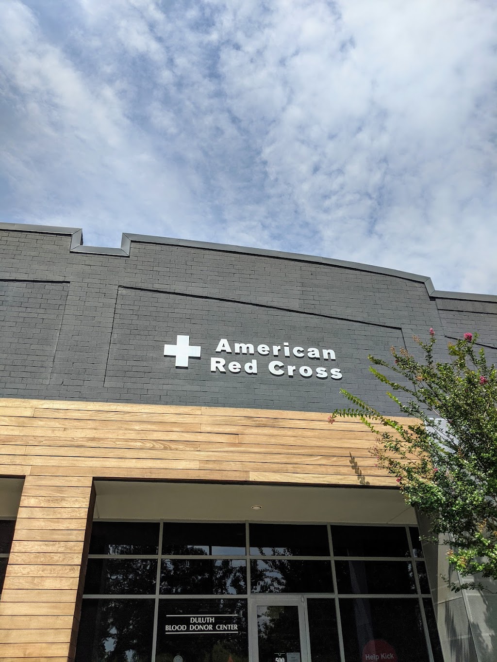 American Red Cross Blood Donation Center | 3090 Premiere Pkwy #500, Duluth, GA 30097, USA | Phone: (800) 448-3543