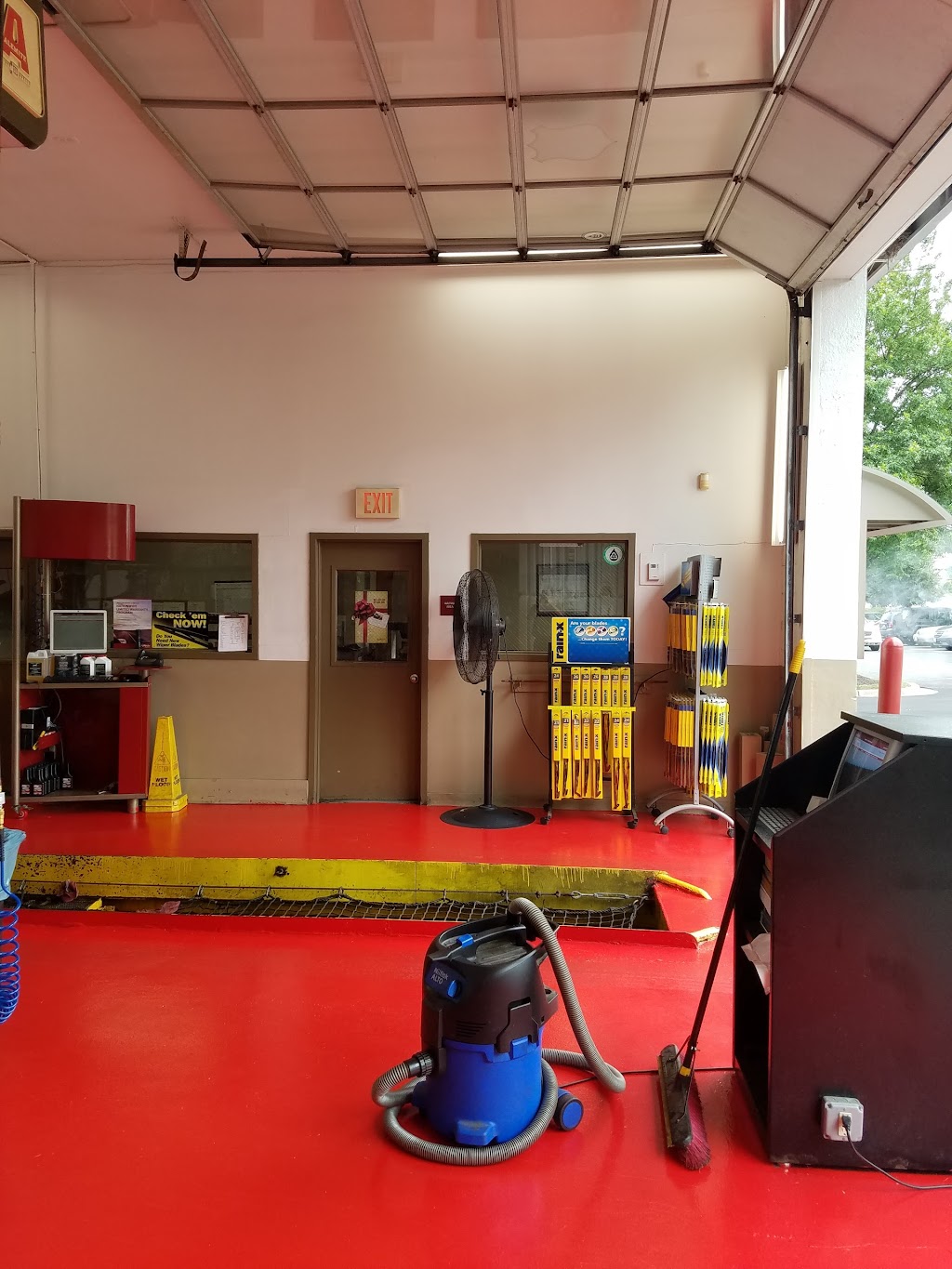 Jiffy Lube | 8037 Ritchie Hwy, Pasadena, MD 21122, USA | Phone: (410) 768-3311