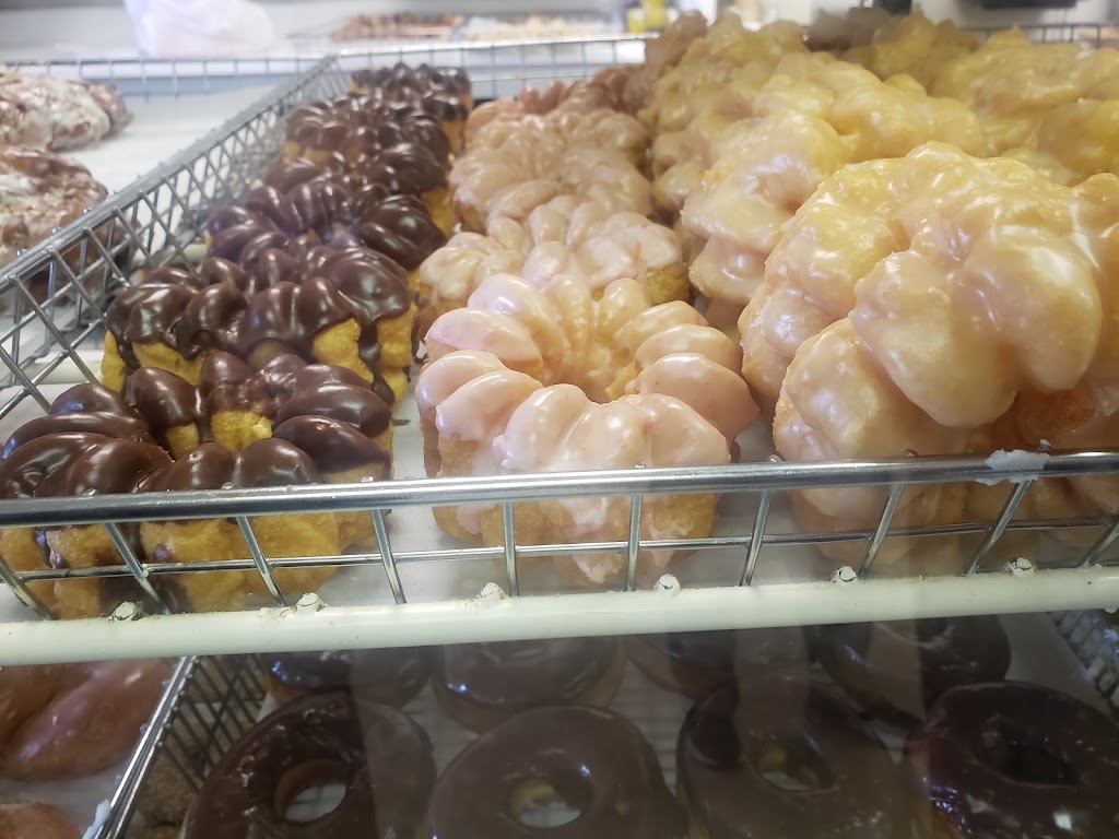 Old Fashioned Donuts | 11248 S Michigan Ave, Chicago, IL 60628, USA | Phone: (773) 995-7420