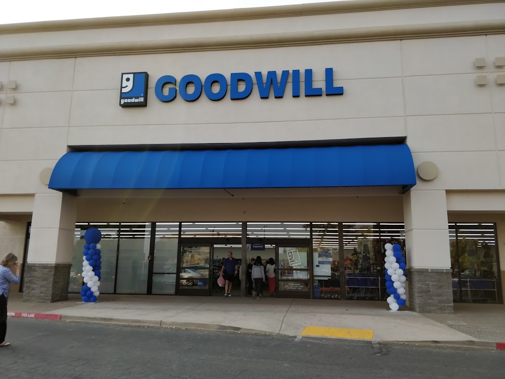 Goodwill Sacramento Valley & Northern Nevada | 312 N Sunrise Ave, Roseville, CA 95661, USA | Phone: (916) 462-3546