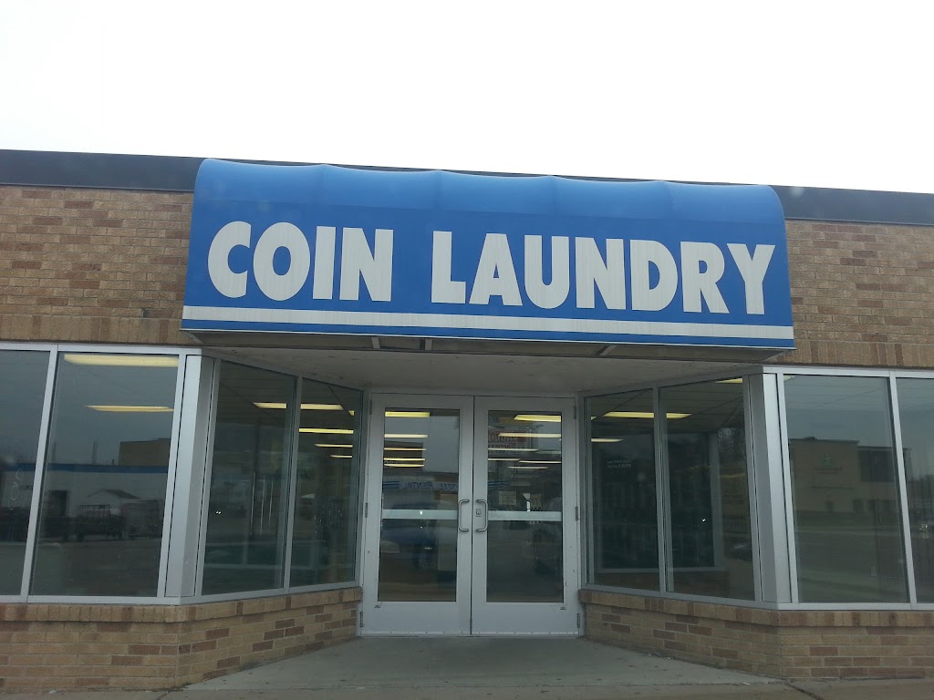 Giant Wash Coin Laundry | 401 1st Ave W, Shakopee, MN 55379, USA | Phone: (612) 208-3451