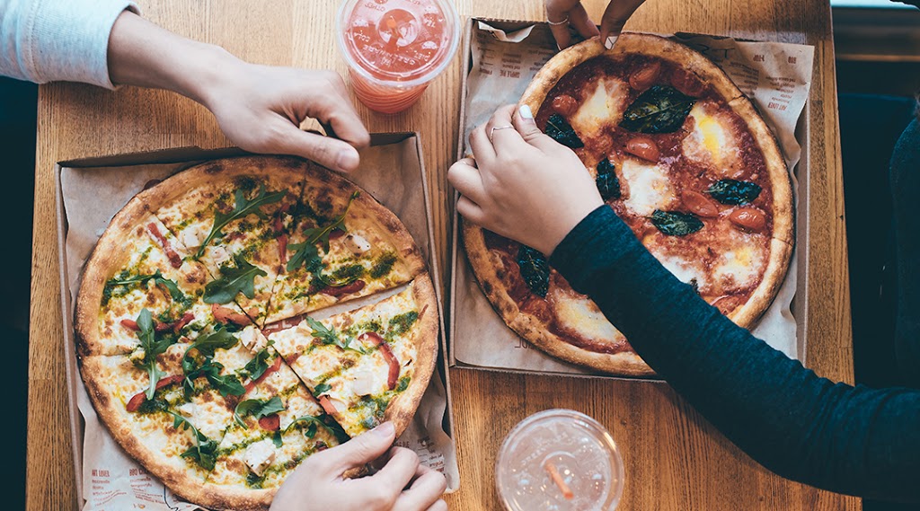 Blaze Pizza | 1800 S Harbor Blvd Suite 102, Anaheim, CA 92802, USA | Phone: (714) 855-3136