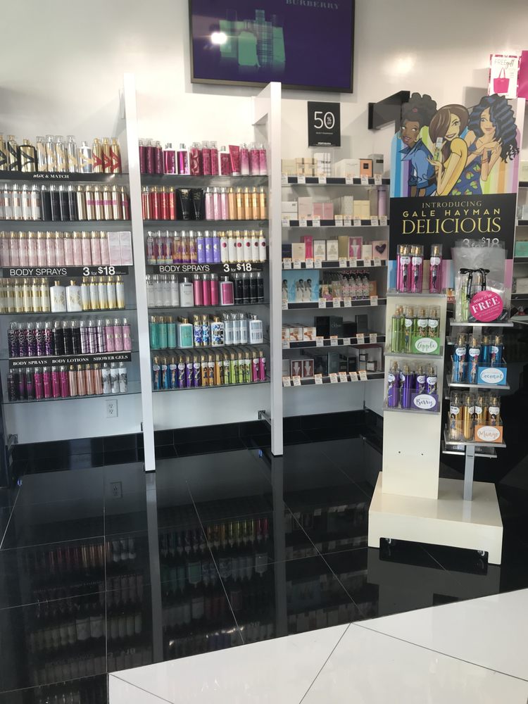 Perfumania | 5000 S Arizona Mills Cir #247, Tempe, AZ 85282 | Phone: (480) 752-9288