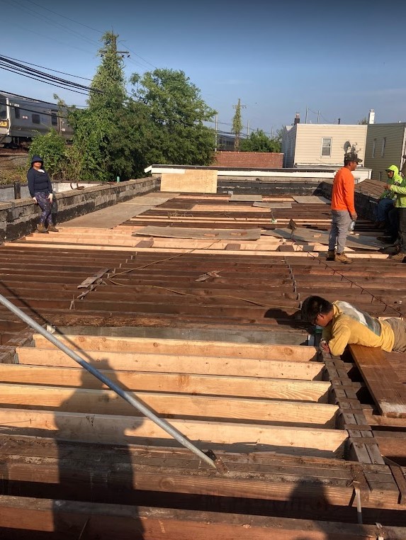 Charles Stewart Roofing | 61-43 186th St, Fresh Meadows, NY 11365, USA | Phone: (718) 475-0240