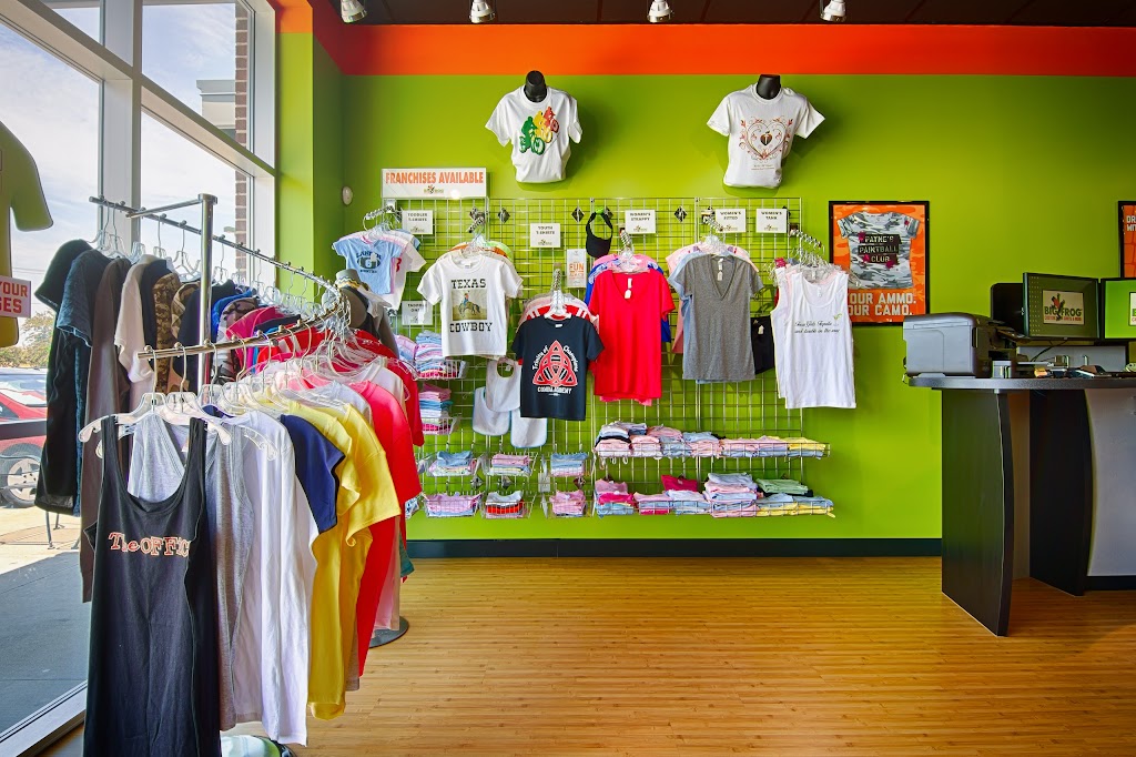 Big Frog Custom T-Shirts & More | 2720 TX-121 STE 300, Euless, TX 76039, USA | Phone: (817) 571-3764