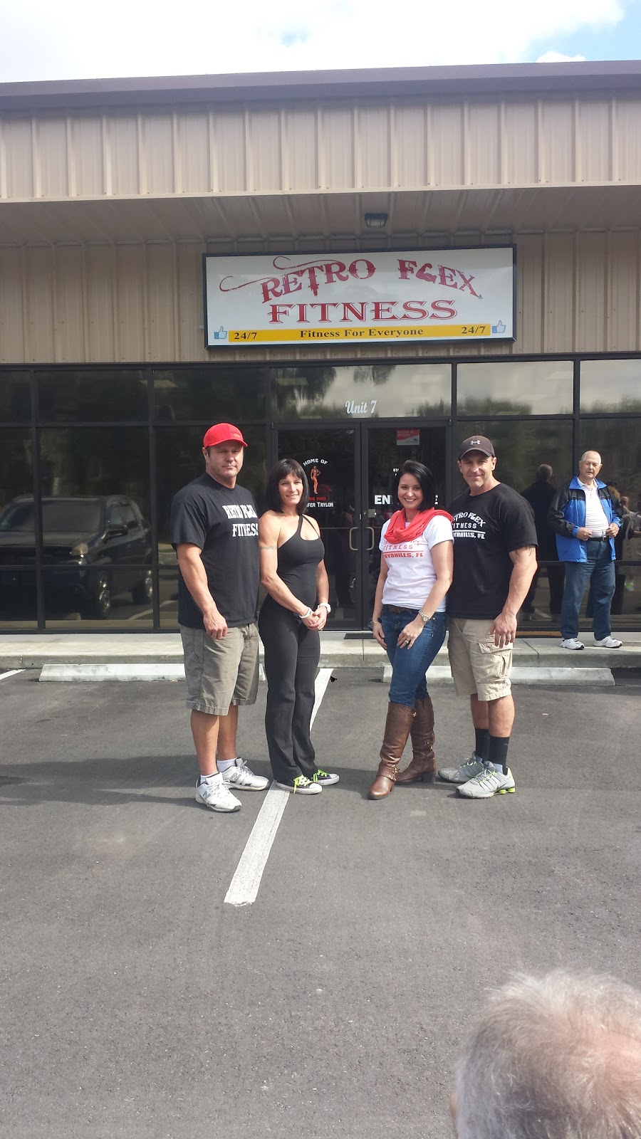 RetroFlex Fitness (24hr Member Access) | 6520 Fort King Rd, Zephyrhills, FL 33542, USA | Phone: (813) 782-3539