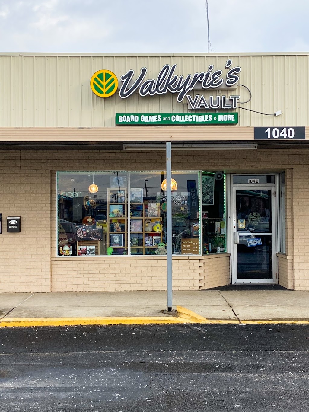 Valkyries Vault | 1040 E Main St, Brownsburg, IN 46112, USA | Phone: (317) 520-3565