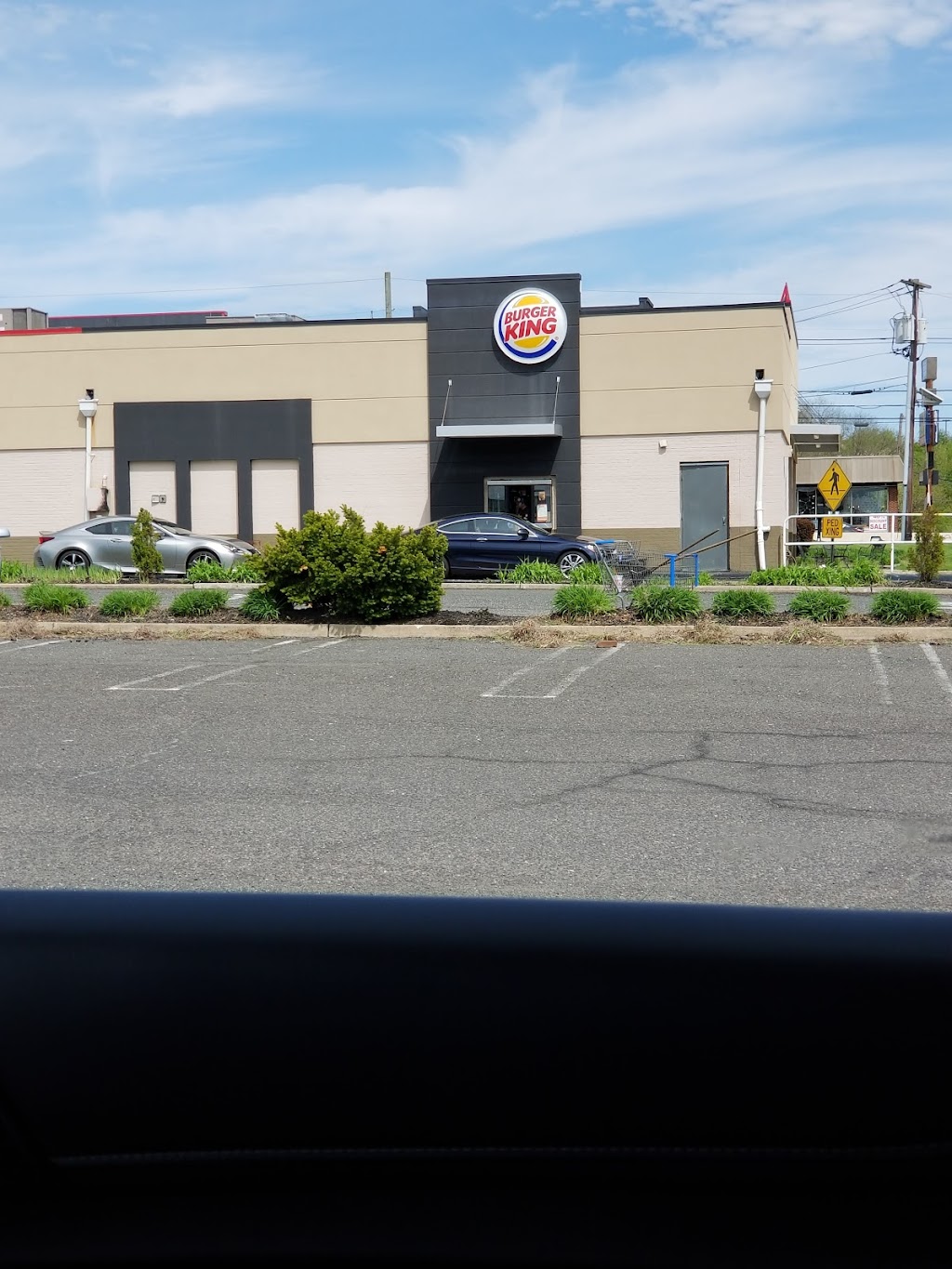 Burger King | 273 NJ-18, East Brunswick, NJ 08816, USA | Phone: (732) 387-2547